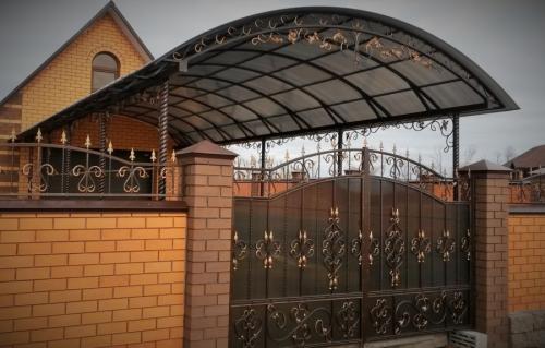 Навесы из поликарбоната — самостоятельное изготовление и особенности проектирования (100 фото)