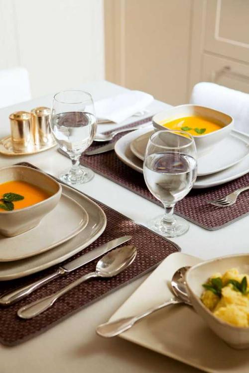 Кухня c «шахматным» полом 08