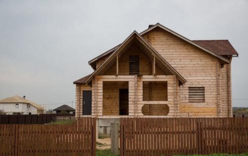 Крыша одноэтажного дома с эркером. Дом с эркером — идеи дизайна и обзор самых красивых вариантов применения архитектурного элемента (120 фото)