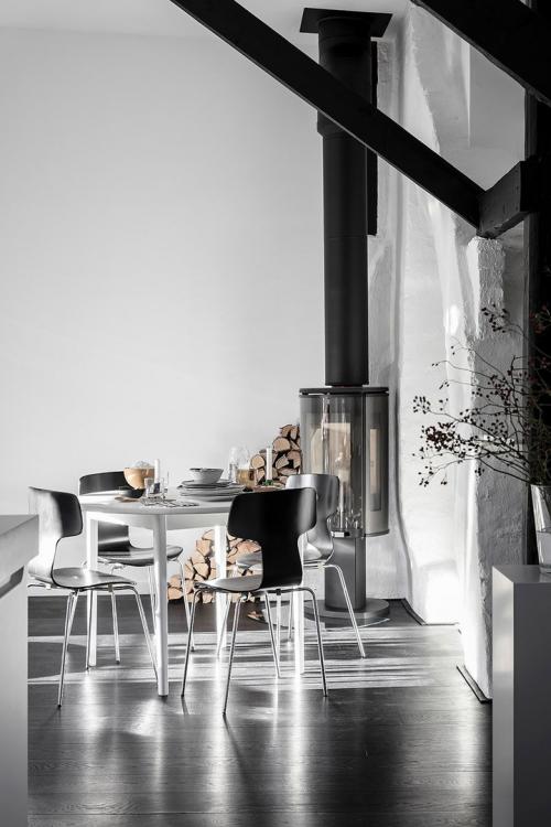 Небольшая квартира с выходом на крышу (59 кв. м) 08