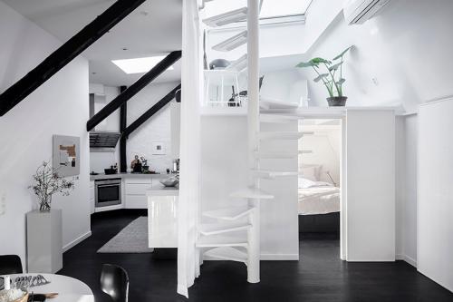 Небольшая квартира с выходом на крышу (59 кв. м) 11