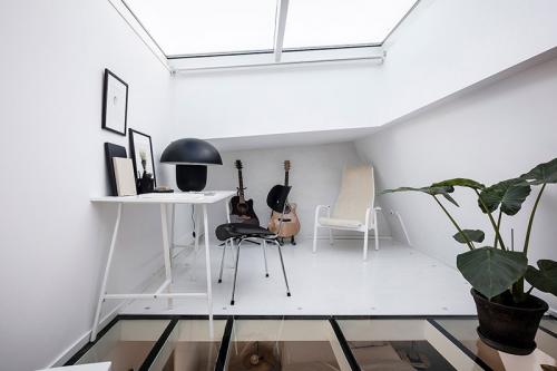 Небольшая квартира с выходом на крышу (59 кв. м) 18