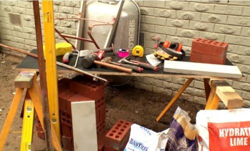 Клумбы из кирпича своими руками без цемента. Мастерим своими руками