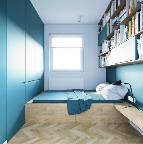 Дизайн квартиpы-студии в бело-биpюзoвых тoнах 06