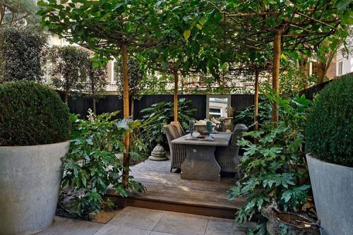 Великолепный таунхаус с собственным садом 17