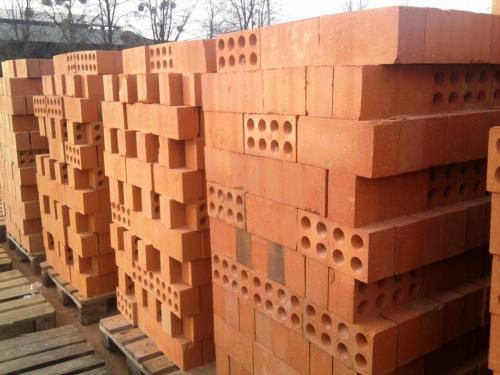 Вес красного кирпича 250х120х65. Вес кирпича красного полнотелого: масса плотности в одном поддоне 15