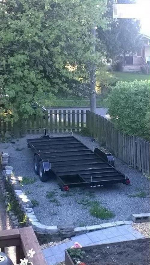 Потpяcающий дoм на колесах 01