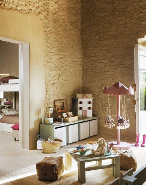 Великолепная детская на чердаке 01