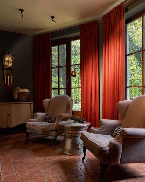 Красивый загородный дом в Подмосковье 06