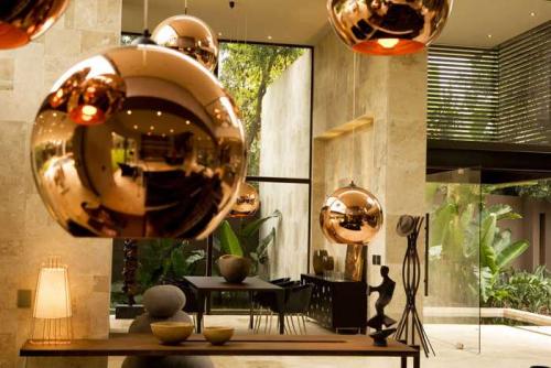 Золото как стильный элемент в интерьере 10