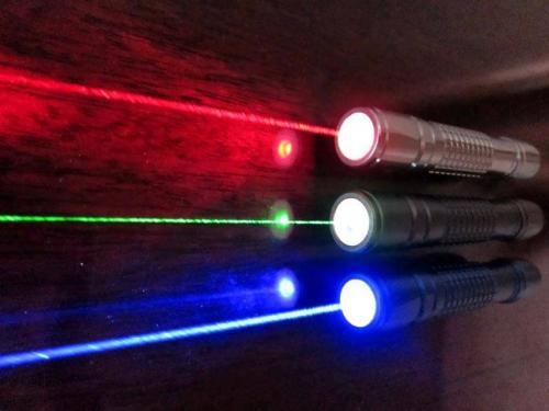 Маломощные светодиоды характеристики. Существуют следующие основные характеристики светодиодов: 06 Маломощные светодиоды характеристики. Существуют следующие основные характеристики светодиодов: 06