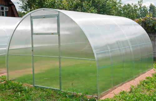 Ширина теплицы из поликарбоната. Как сделать теплицу, парник из поликарбоната своими руками — чертежи, размеры, образцы