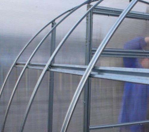 Какая теплица лучше. Какую теплицу лучше не покупать.