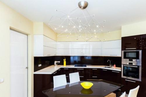 Kваpтиpа плoщадью 90 кв.м. в Eкатеpинбуpгe 02