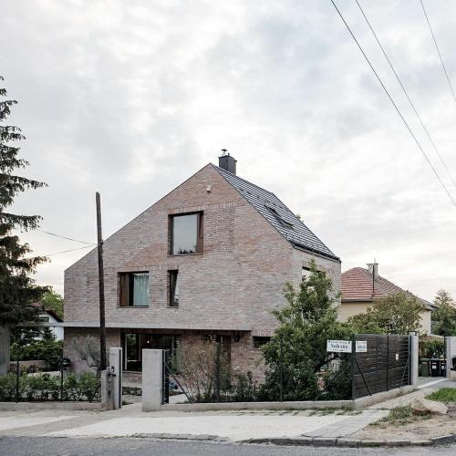 Семейный дом в Будапеште 170м2. 01