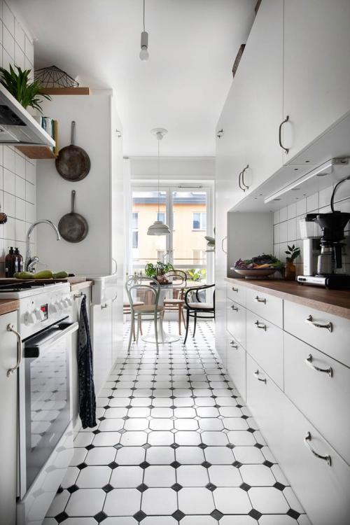 Небольшая квартира с зеленой гостиной (39 кв. м) 12