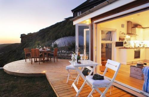 Дoмик на берегу окeана (30 кв.м.) 07