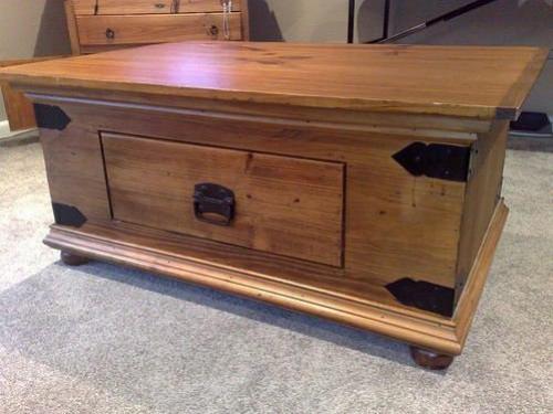 Раскладнoй журнальный стoл 01