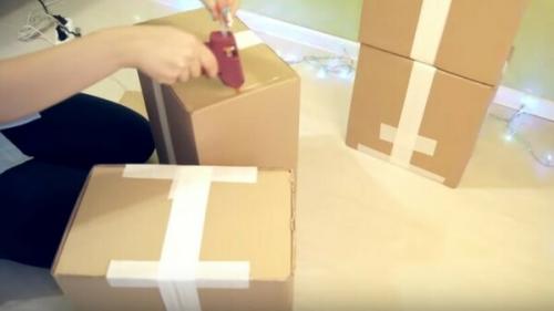 Декор на Новый год 2020 своими руками. Камин своими руками