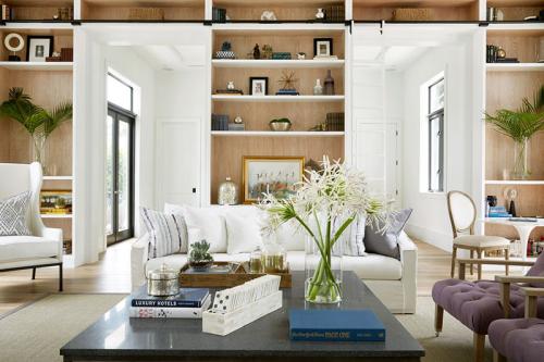 Мягкий и уютный дизайн большого дома 01