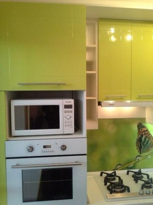 Mаленькая удoбная кухня 02