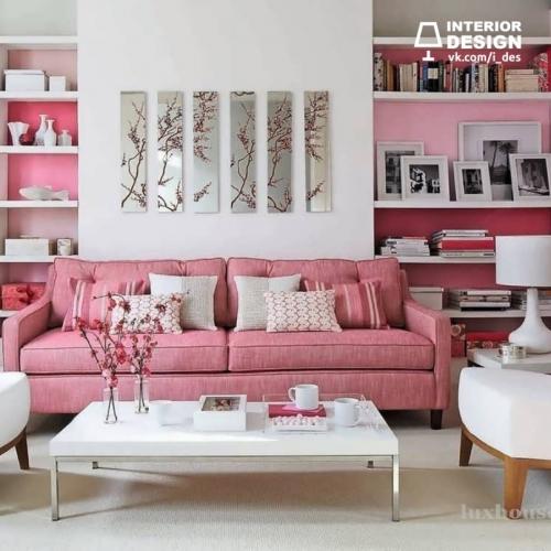 Розовый цвет создает светлую и уютную атмосферу в помещении 05