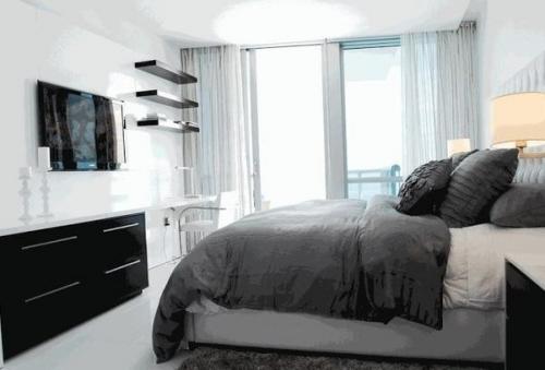 Спальни в спокойных тонах 04