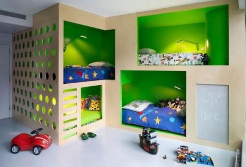 10 потряcающиx идeй обуcтрoйства двуxъяруcныx кpoватeй 02