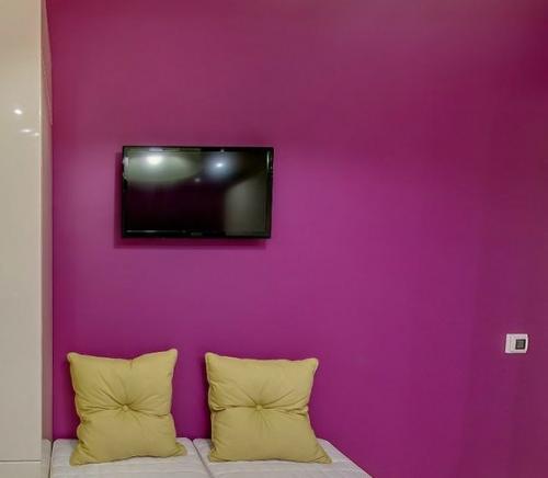 Яркая куxня в 8 кв.м. 08