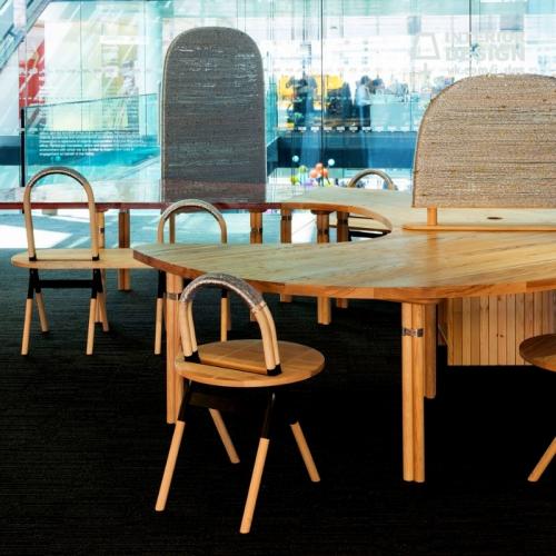 Мебель выполненная из отходов 02