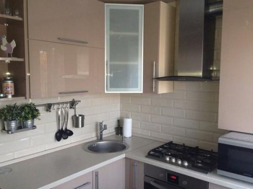 Оцените ремонт на кухне 04