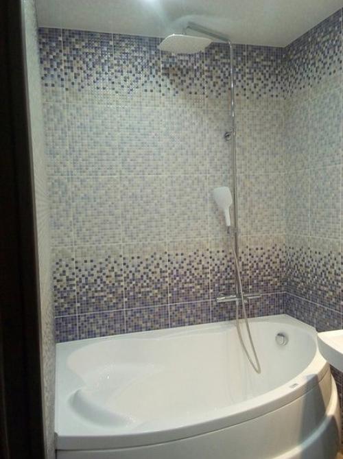 Сделали ванную комнату, размер 2,5м x 1,5м. Оцените! 03