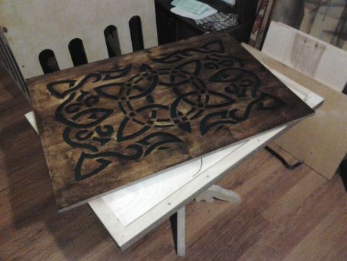 Крутой стол с подсветкой. Как Вам идея? 04