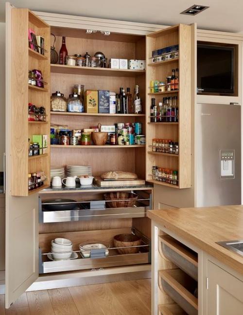 Удобное хранение продуктов на кухне: фото идеи 06