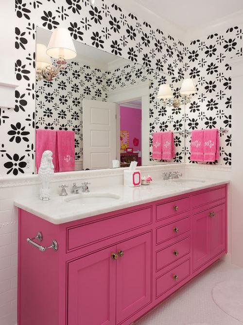 Интерьер ванны в розовых оттенках 04