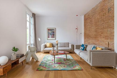 Нежная минималистичная квартира в Барселоне (90 кв. м) 05