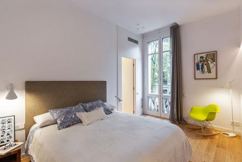 Нежная минималистичная квартира в Барселоне (90 кв. м) 14