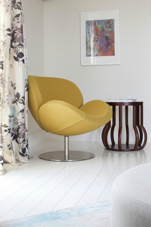 Интерьер двухуровневой квартиры площадью 150 кв.м. 07