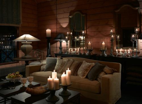 Блокхаус в интерьере дома отдыха в Подмосковье 03