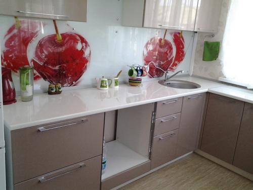 Сочетание бежевого цвета в интерьере кухни. Почему бежевый цвет так популярен в интерьере кухни