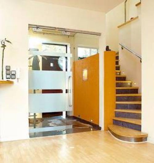 Тамбур в квартире – необходимо ли такое пространство?