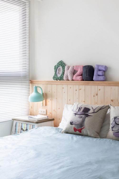 Интерьер квартиры молодой девушки в пастельных оттенках 15