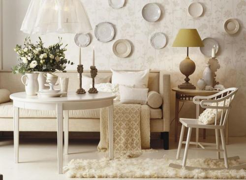 Чем украсить стену над диваном. Как и чем украшать стену над диваном