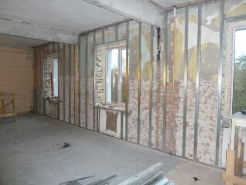 Интерьер квартиры в сталинке. Интерьер в разного типа кухнях 07