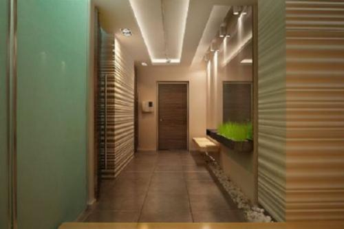 Как визуально расширить коридор. 