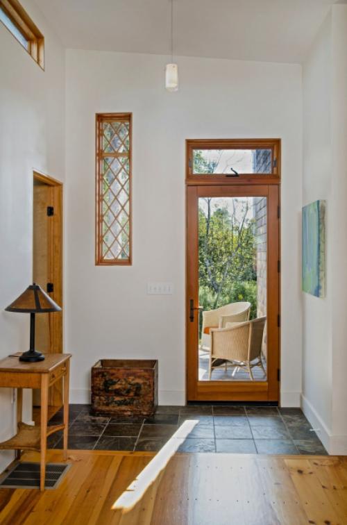 Тамбур в частном доме картинки. Тамбур в частном доме