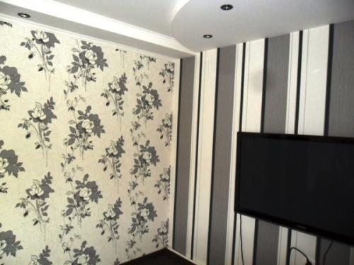 Как украсить белые обои. Дизайн белых обоев