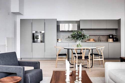 Открытое пространство и ничего лишнего: современная квартира в Швеции 01