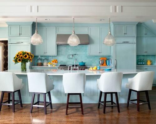 Яркие цвета в интерьере квартиры 17