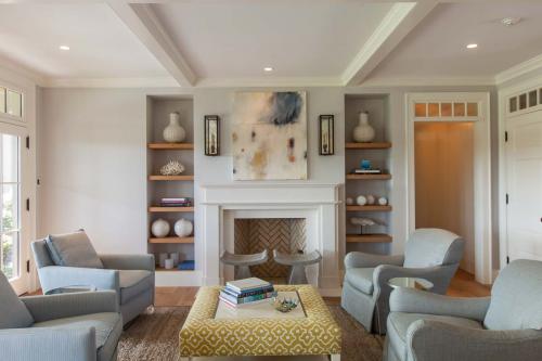 Открытые полки в интерьере. Изготовление своими руками 15